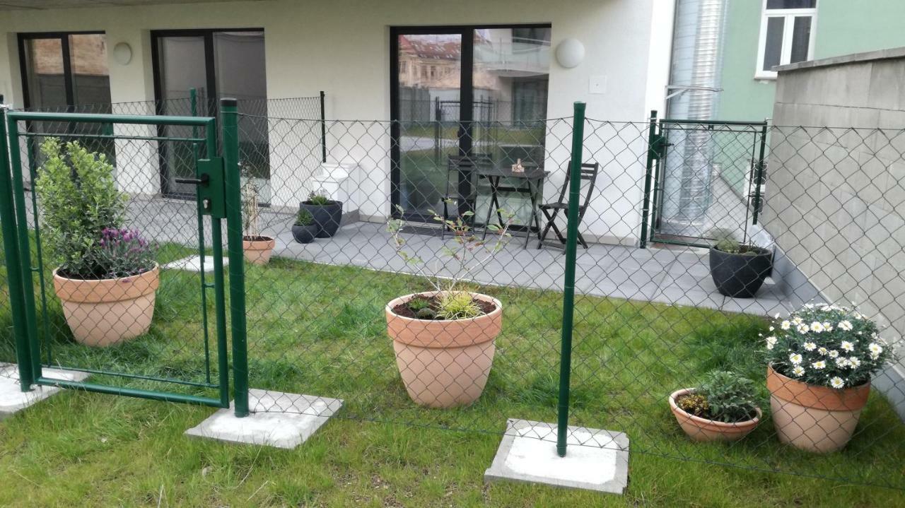Apartment Potter Brno Extérieur photo