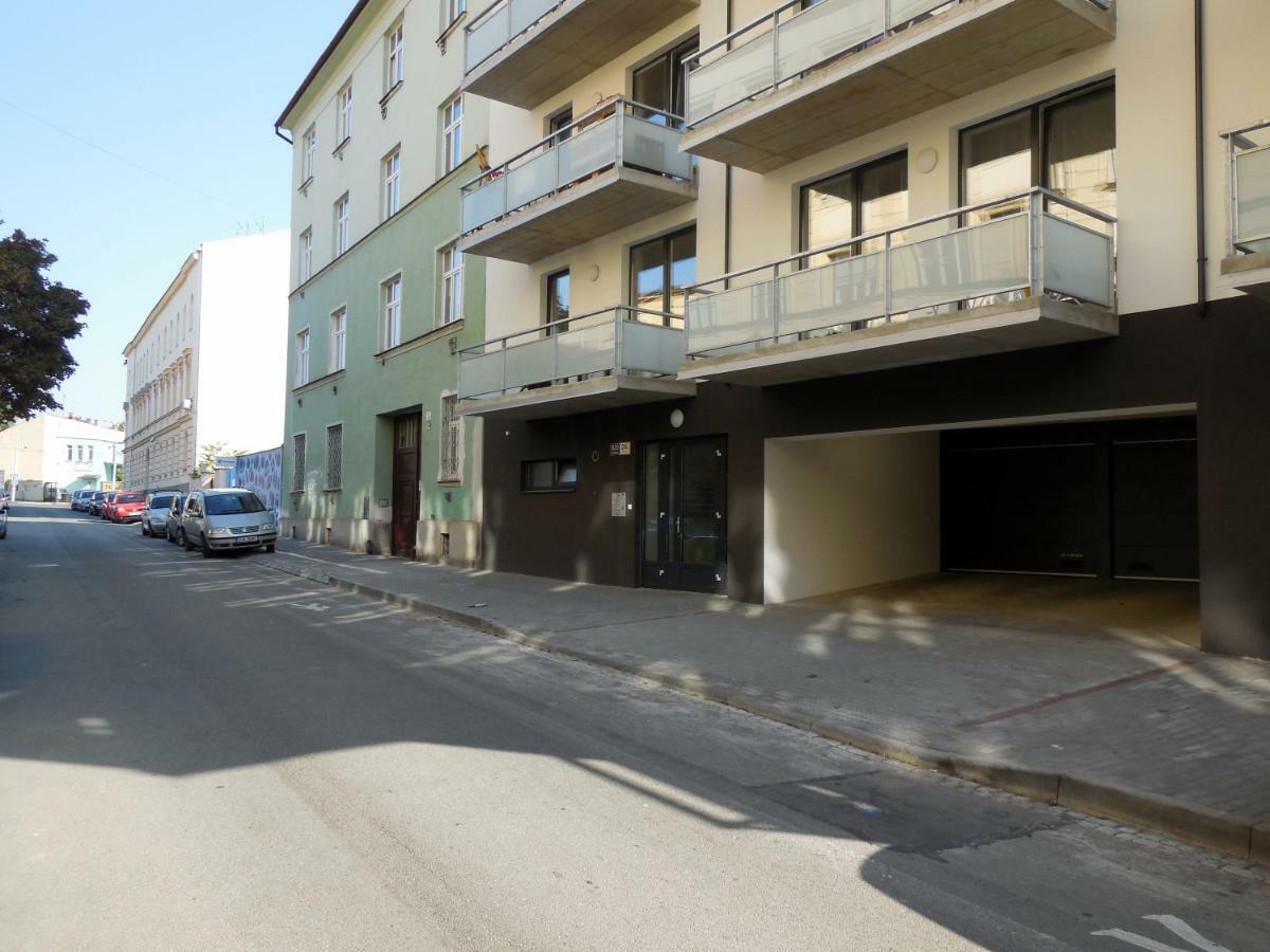 Apartment Potter Brno Extérieur photo